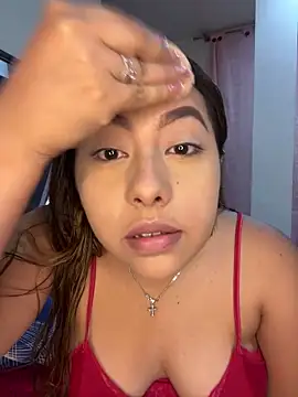 Snapshot of Emiily_joee_ chatting on 17, 5, 2026 Emiily joee online show from 17, 5, 2026