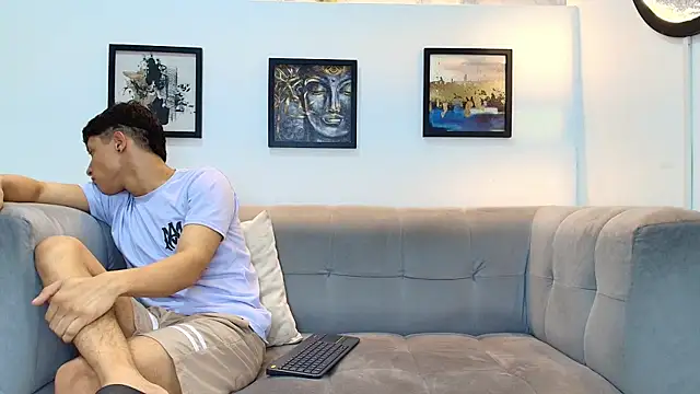 YOUNG BOYS HELL online show from 31, 5, 2026