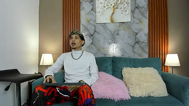 YOUNG BOYS HELL online show from 1, 3, 2026