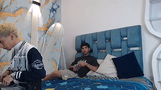 YOUNG BOYS HELL online show from 2, 6, 2026
