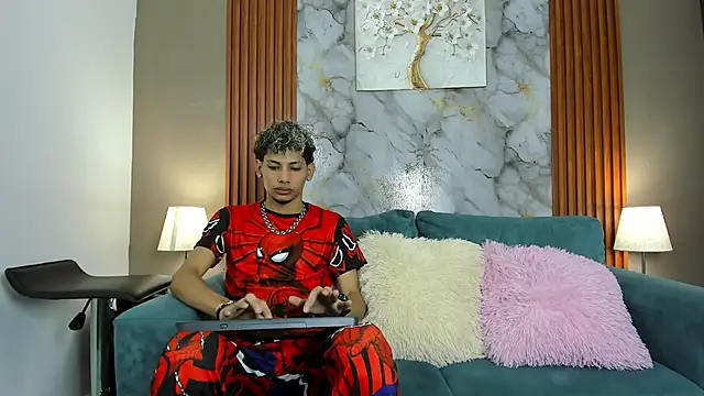 YOUNG BOYS HELL online show from 1, 3, 2026