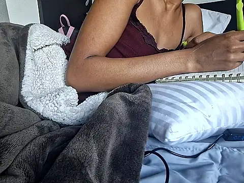 Cinnamonbunn online show from 26, 2, 2026