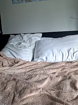 Cinnamonbunn online show from 28, 3, 2026