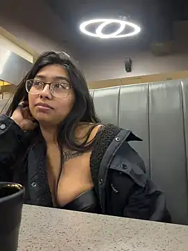 Snapshot of roleplayygirl chatting on 15, 5, 2026 roleplayygirl online show from 15, 5, 2026