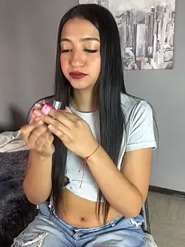 Daniela Pink online show from 12, 3, 2026