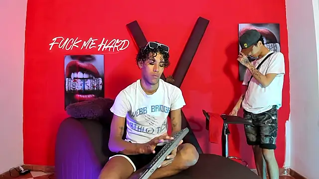 GREEN BOYS online show from 27, 2, 2026