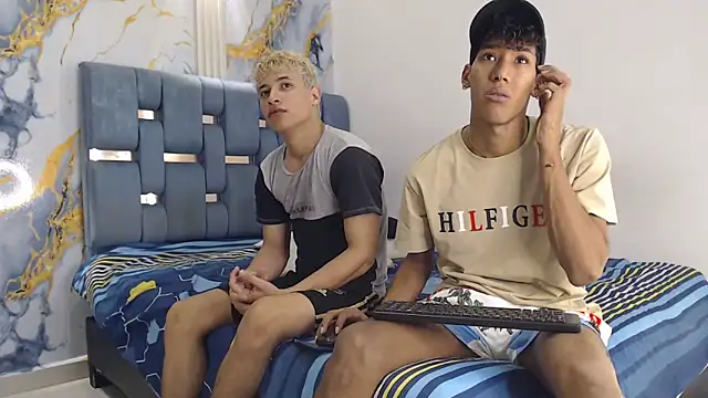 GREEN BOYS online show from 2, 4, 2026