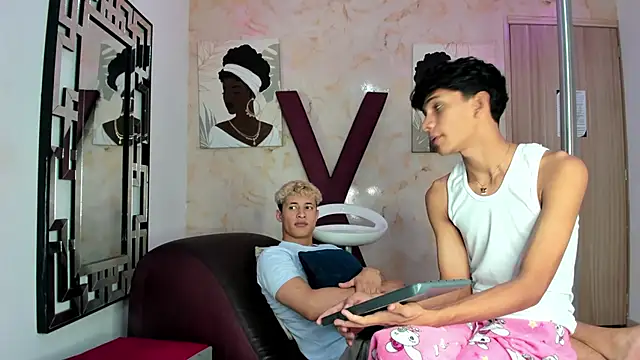 GREEN BOYS online show from 24, 4, 2026