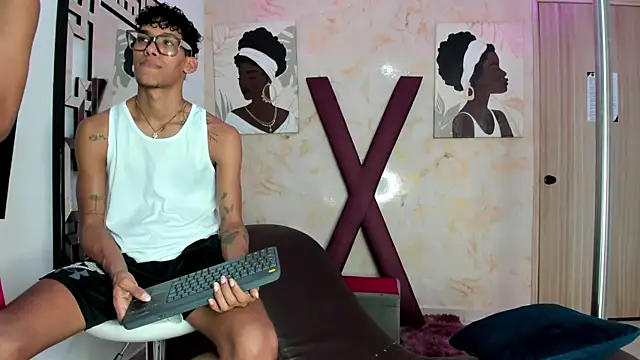 GREEN BOYS online show from 23, 4, 2026