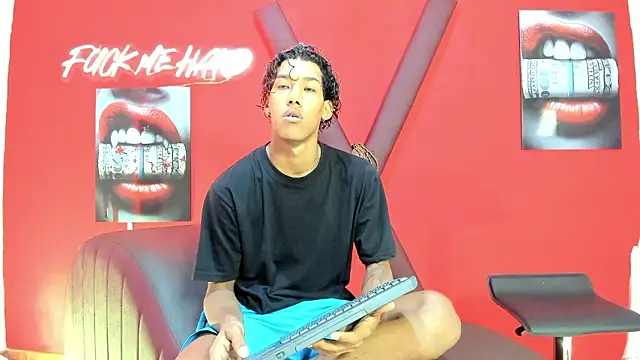 GREEN BOYS online show from 19, 2, 2026