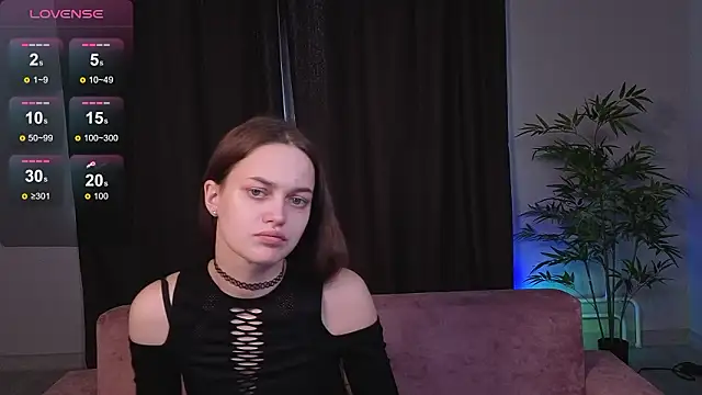 parrot kisha online show from 2, 3, 2026