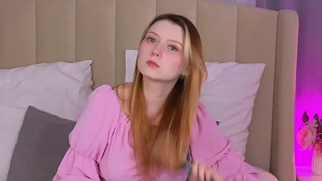 Snapshot of AlyssFrost chatting on 9, 6, 2026 AlyssFrost online show from 9, 6, 2026
