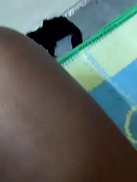 Your couple 01 online show from 9, 4, 2026