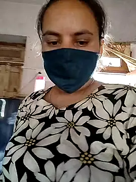 taniya0 online show from 18, 4, 2026