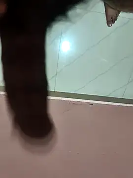 in your dreamslove  online show from 8, 3, 2026