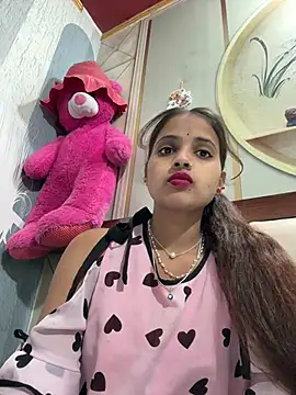 samayra1144 online show from 2, 4, 2026