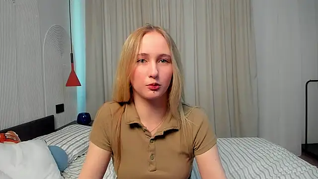 TraceeRebollar online show from 3, 3, 2026