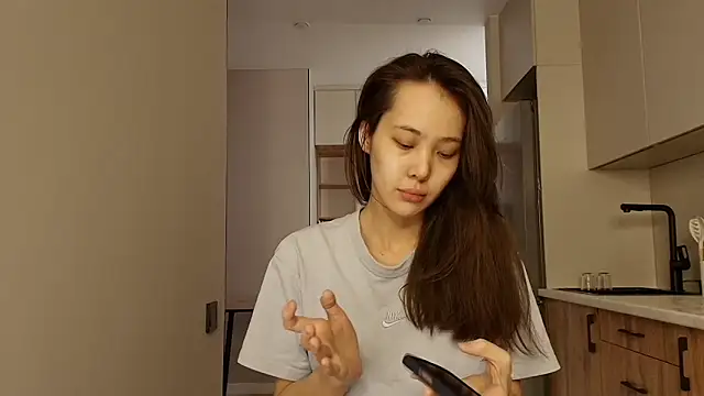 lilly sweeet online show from 1, 3, 2026