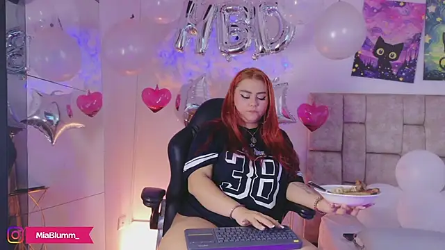 MiiaBlumm  online show from 10, 3, 2026