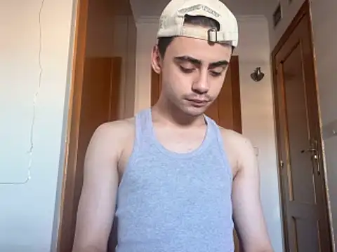 YourFavouriteTwink online show from 18, 2, 2026