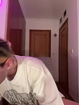 YourFavouriteTwink online show from 19, 2, 2026