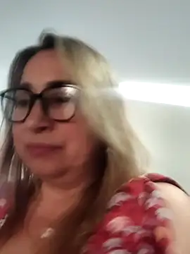 KamiSspencer online show from 3, 3, 2026