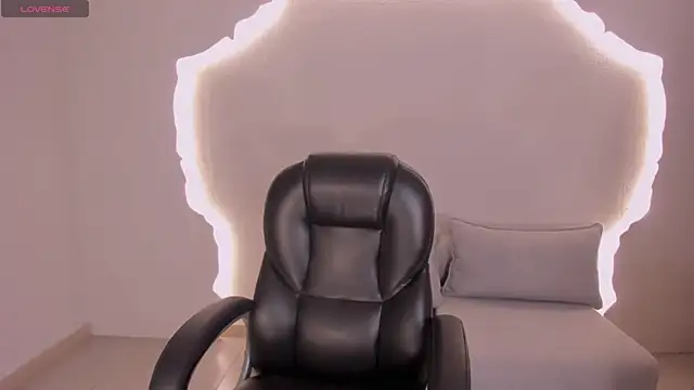 AmyRosse X online show from 5, 8, 2026