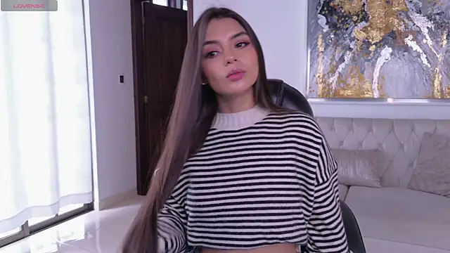 JulietteMoreau online show from 30, 5, 2026