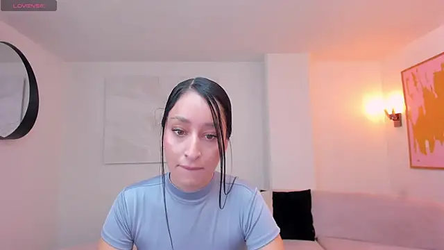 AmaraDivine online show from 4, 3, 2026