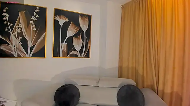 AmaraDivine online show from 13, 4, 2026