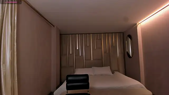 AmaraDivine online show from 3, 4, 2026