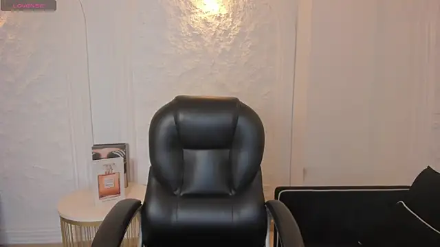 AmaraDivine online show from 1, 3, 2026