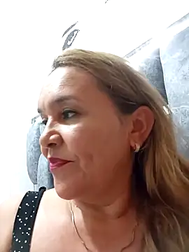 charlotte milf30 online show from 16, 4, 2026