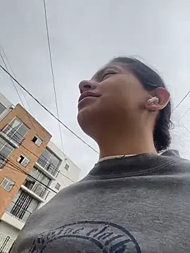 KittySari online show from 9, 3, 2026