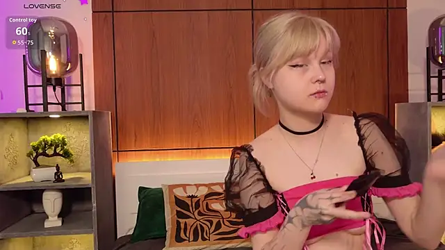 MoliQin online show from 20, 4, 2026