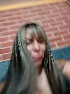 kiki milu online show from 19, 4, 2026