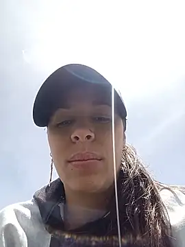 kiki milu online show from 16, 5, 2026