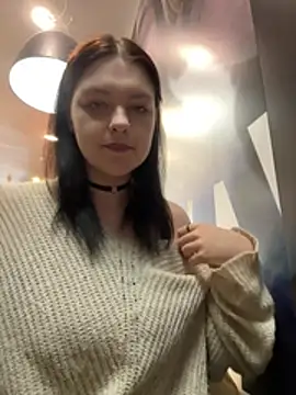 DeliaEffy online show from 12, 3, 2026