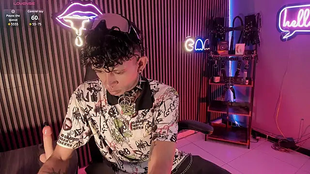 Maximoking26 online show from 21, 4, 2026