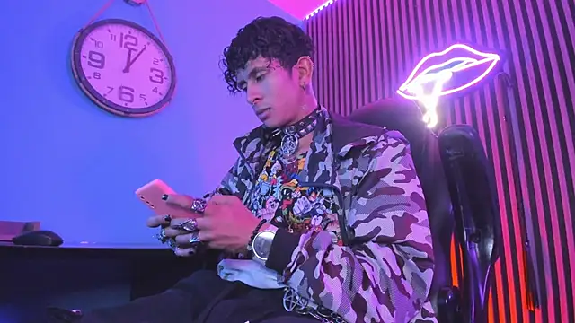 Maximoking26 online show from 20, 2, 2026