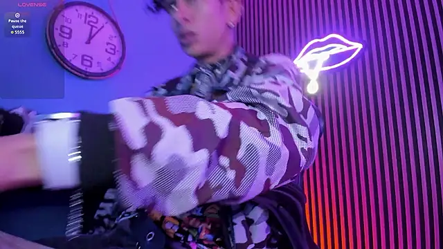 Maximoking26 online show from 6, 3, 2026