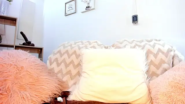 Tylla   online show from 13, 3, 2026