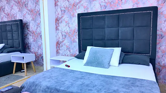 Raven Gloomy online show from 3, 3, 2026