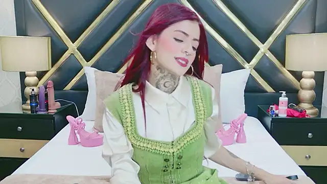 AntonellaEscudero online show from 2, 4, 2026