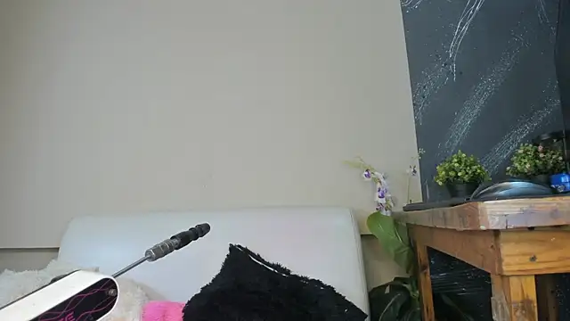 Snapshot of Jasmine_Starr_ chatting on 11, 6, 2026 Jasmine Starr online show from 11, 6, 2026
