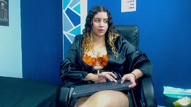 goodgirlxxl online show from 9, 3, 2026