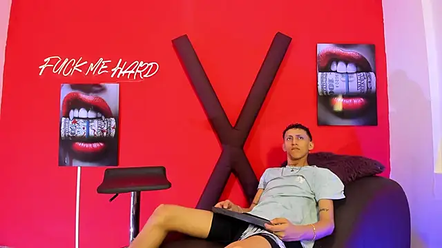 BOYS PLAY online show from 28, 3, 2026