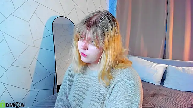 luna c0ra online show from 1, 3, 2026