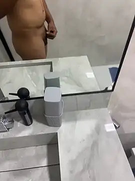 twink231 online show from 7, 4, 2026