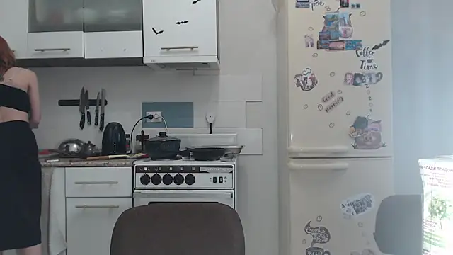 SolarAdrienne online show from 25, 2, 2026